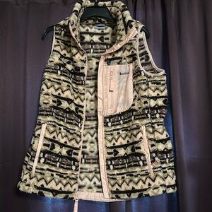 Columbia vest